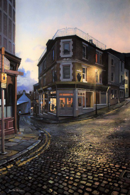 I’m sure I’ve seen this building before.. just can’t put my finger on it 🤔😅🤣 This stunning oil painting on board by Jonathan Stewardson titled ‘Folkestone Morning (Up the Hill)’ is available for sale! For price enquiries email us at 📧Folkestone@lilfordgallery.com a🥰