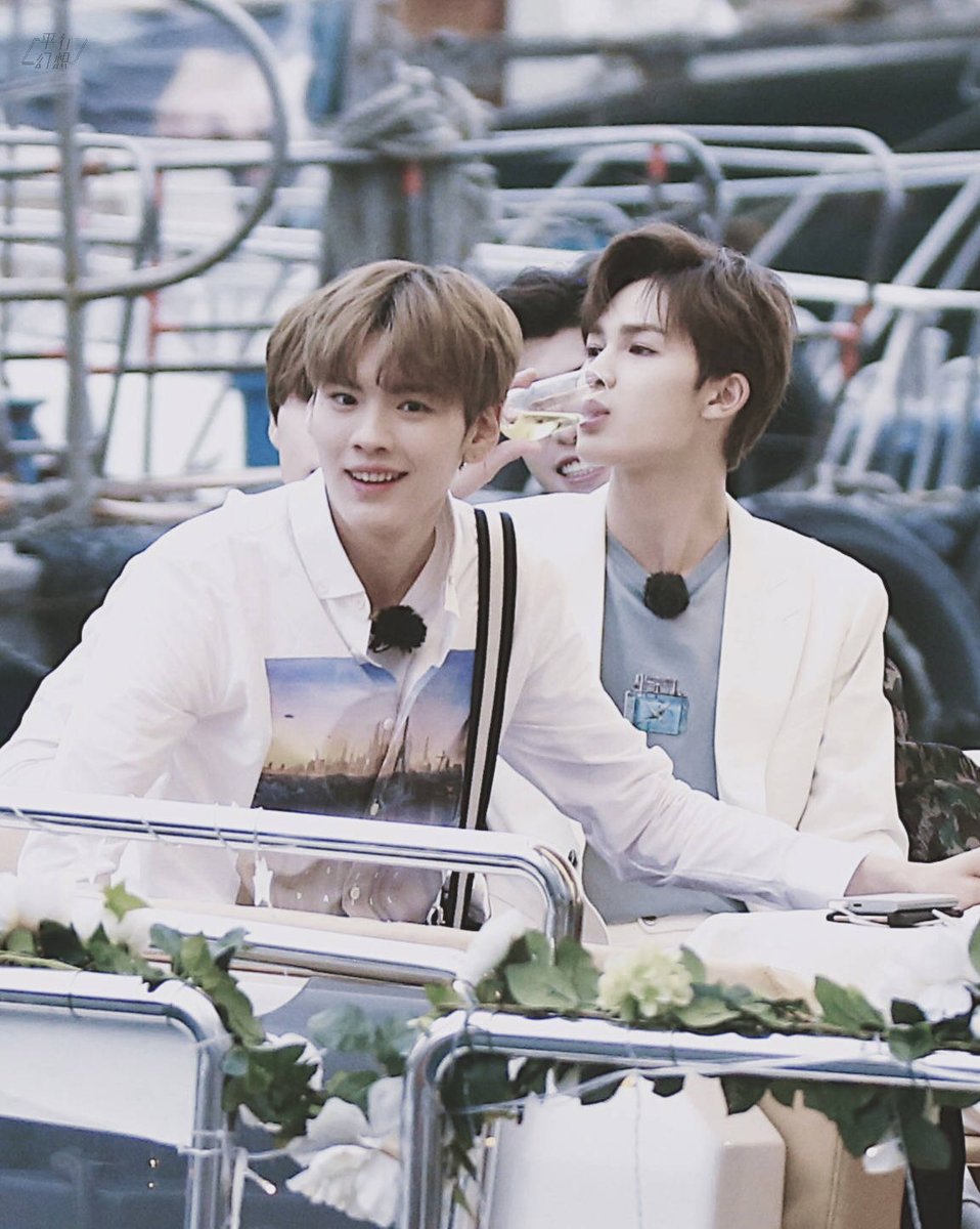 bitingslove's tweet photo. ©平·行·幻·想
#毕廷 #BiTing #ปี้ถิง #毕雯珺 #朱正廷 #BiWenjun #ZhuZhengting #NEX7 #Top46 https://t.co/2Jgu4bOVfR