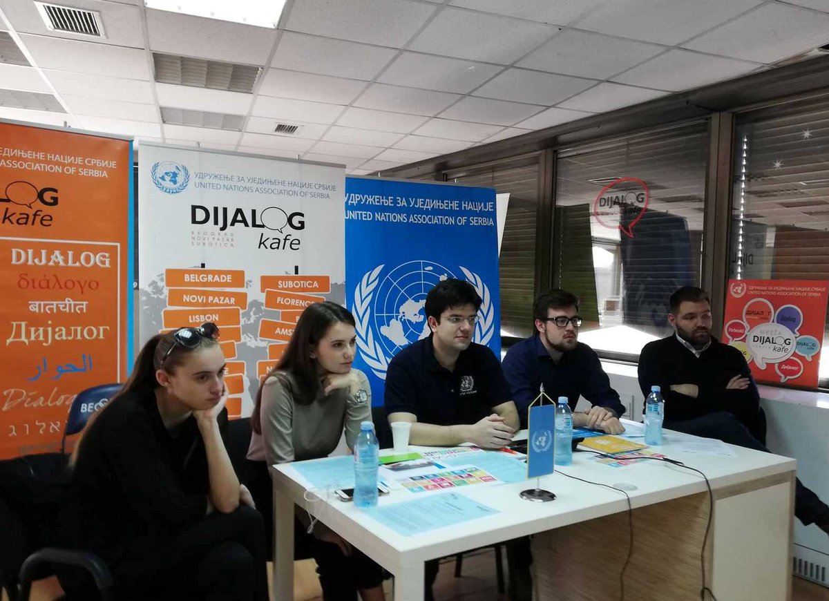 DialogueCafeSRB's tweet photo. The #SDGs Agenda is #Youth business!
#DialogueCafeAssociation held a session focusing on #SDG1 on #Poverty and #SDG8 on #EconomicGrowth. Youth in #DialogueCafe #Belgrade, #Lisbon and #Seoul share their experience and knowledge on this topic as well as their ideas to take action. https://t.co/NKUMjc9biQ