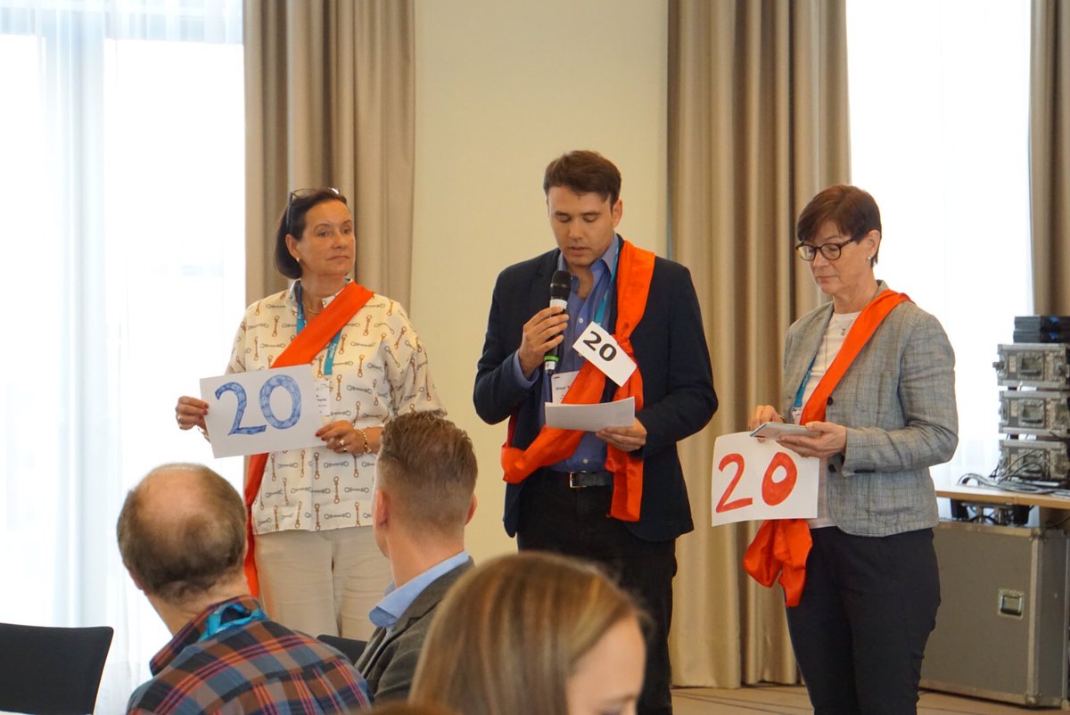 SinaBuente's tweet photo. 👏🏻 to all groups presenting their ideas for impacts for associations and destinations. We heard some amazing ideas from culinary collaboration, new idea kiosks to build locally - benefit globally. 
#aes19 #iccaworld #imex19 https://t.co/QUv9iUvdQE
