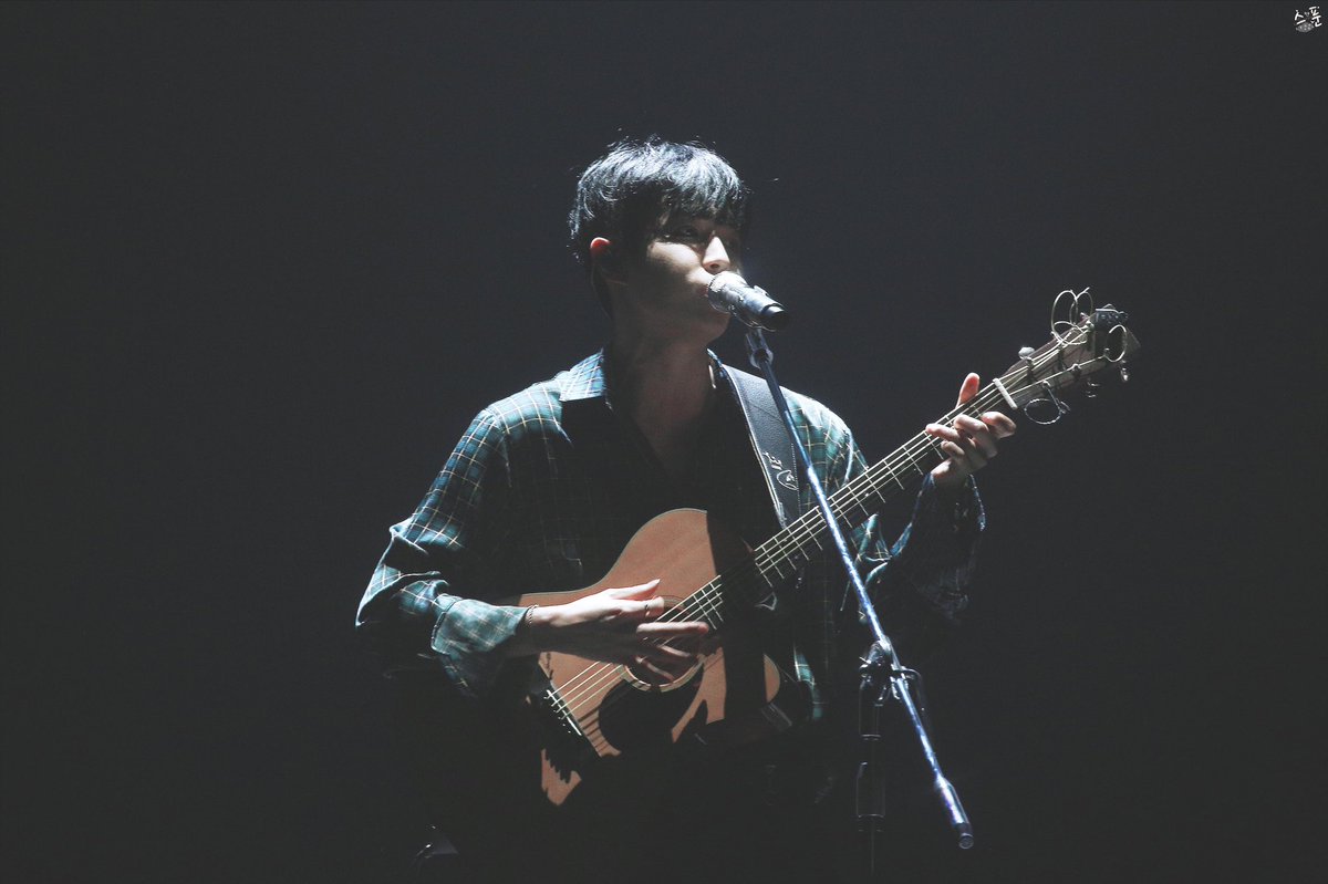 spoooon96's tweet photo. 안녕하세요 솔로가수 김재환🍃

#김재환_데뷔_준비완료
#윈드_5음싸_안녕하세요 https://t.co/Mo4GW8C84z
