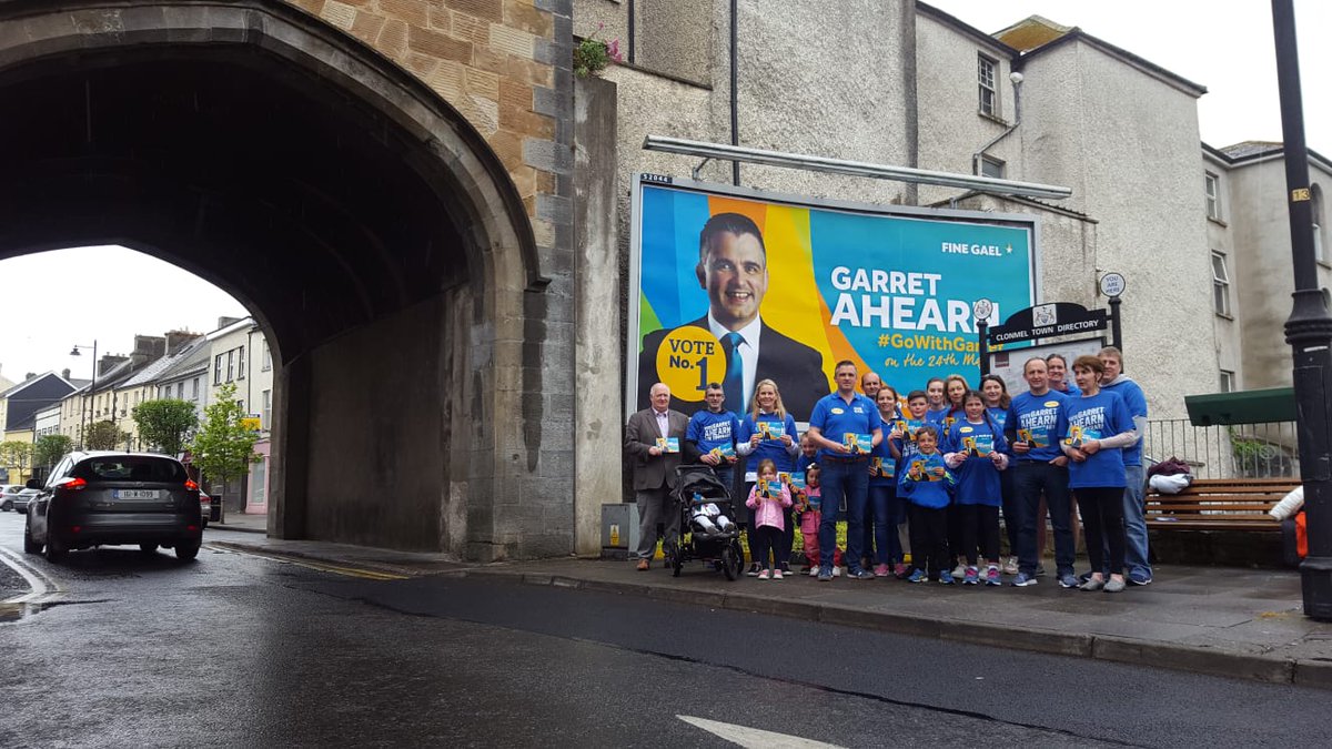 garretahearn's tweet photo. 5 days to election day!!! Another canvass with huge support from my family and friends. I'm so grateful to everyone for all the help... 😀
#GoWithGarret #LE19 https://t.co/KGX1qISXuN
