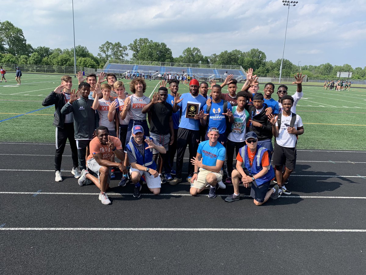 RezziXCTF's tweet photo. Five regional Championships in a row for the boys team and 8 out of the last 10 years! 3A East Regional Champs 10, 11, 12, 15, 16, 17, 18, 19 https://t.co/MP3iB4XUwT