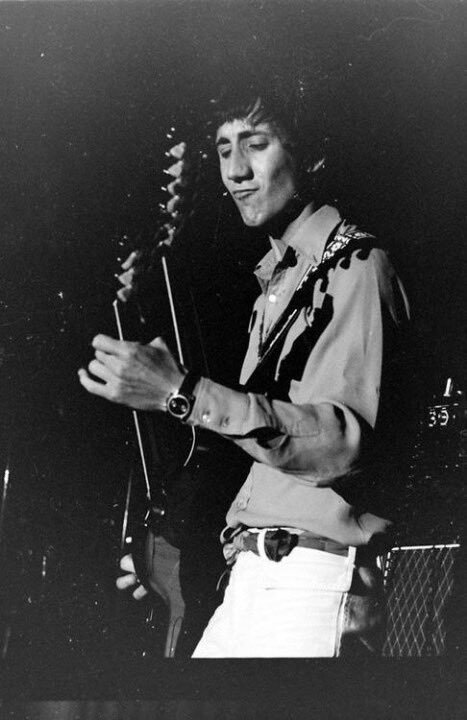 Happy 74th Birthday to the one & only Pete Townshend 