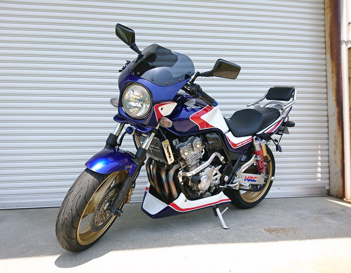 モトガレージベッカク 中古車情報 ホンダ Cb400sf Revo Abs 委託車 入荷しました カスタム多数 Abs Cbxカラー 全部乗せの車両です 詳細はグーバイクで T Co 8wleicqnro Cb400sf スーパーフォア Cbx400f カスタムバイク バイク