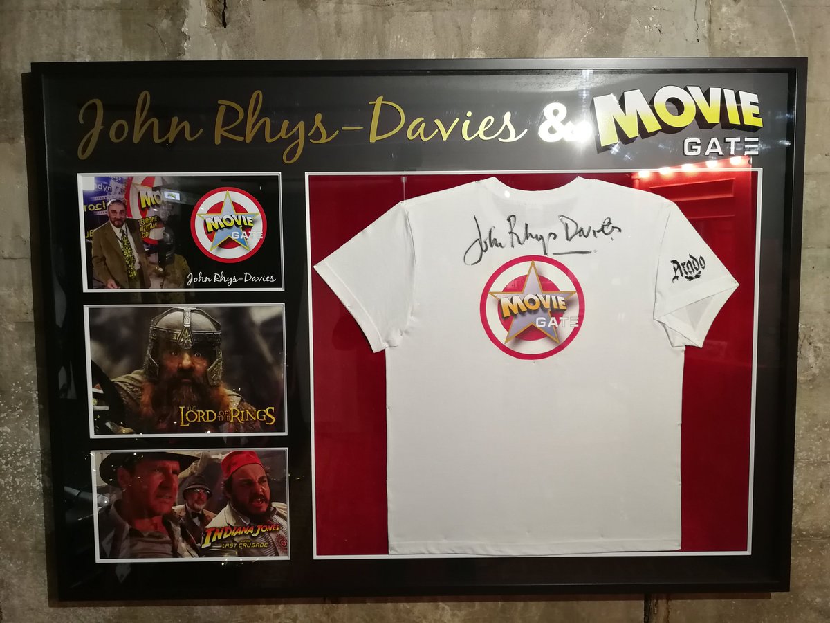 OskiSozanski's tweet photo. Zakochałem się w tym miejscu. #MovieGate jest magiczne. #NocMuzeów #NocMuzeów2019 #Wrocław #Wroclove #NM2019 #Museum #MuseumWeek #MuseumWeek2019 #MuseumNight #MuseumDay #IMD #IMD2019 #InternationalMuseumDay #NottedeiMusei #NotteDeiMusei2019 #NuitDesMusees #NuitEuropeenneDesMusees https://t.co/SqGGFFs2YK