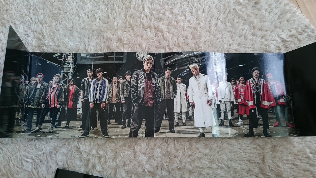 chito0712's tweet photo. お金貯めて、まとめ買い笑✨✨
舞台挨拶、プレミアム見たかったー!! やっと叶った💙❤
まだまだ、揃える😍💓
#EXILE
#ldh
#highlow
#endofsky
#finalmission https://t.co/u6c7gLjPiH