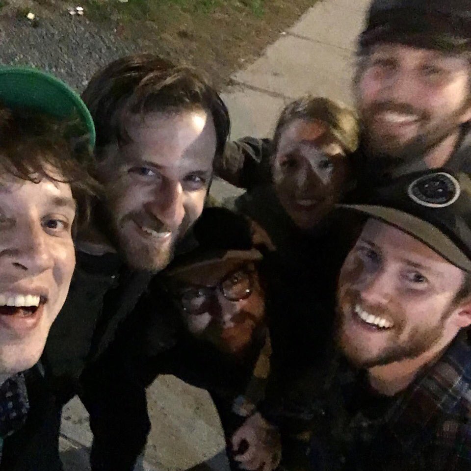 caribourunmusic's tweet photo. Until next time, friends!! ❤️😘 - xoxoxo Caribou Run
#endofthetour #imcominghome #ottawatonovascotia #neofolk #bandshot #musicians #canadian https://t.co/vn5LSxRxhz