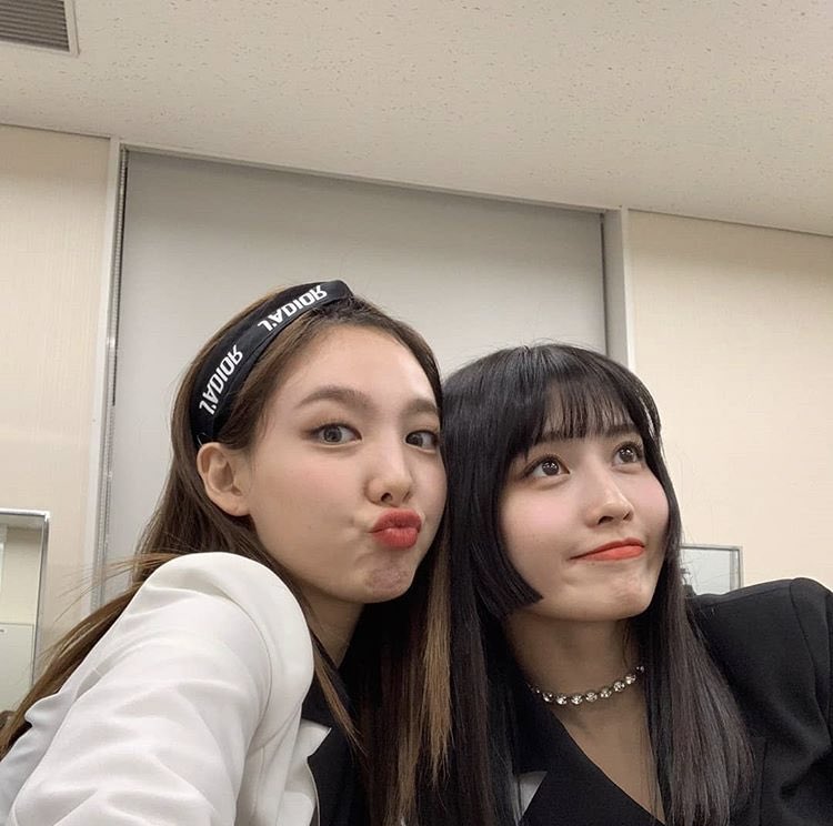 namopics's tweet photo. inseperable 🥺 https://t.co/Qglhcp8CC2