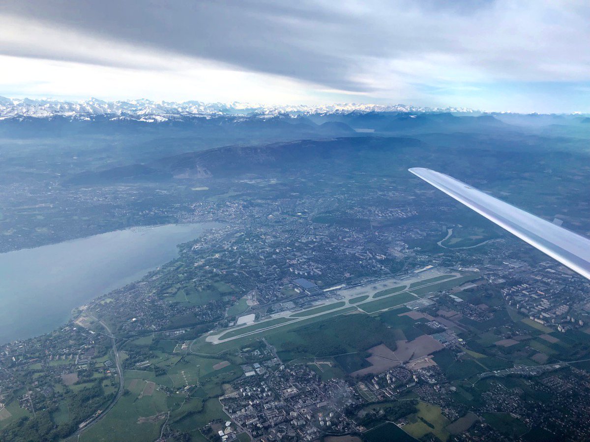 "Departing Geneva in our Citation CJ3+"<a href="/AviateAddict/">AviationAddiction</a> @AviationTimes <a href="/Plane_Talking/">PLANEtalking</a> <a href="/firstaerospace/">Ian Sheppard</a> <a href="/TextronAviation/">Textron Aviation</a>