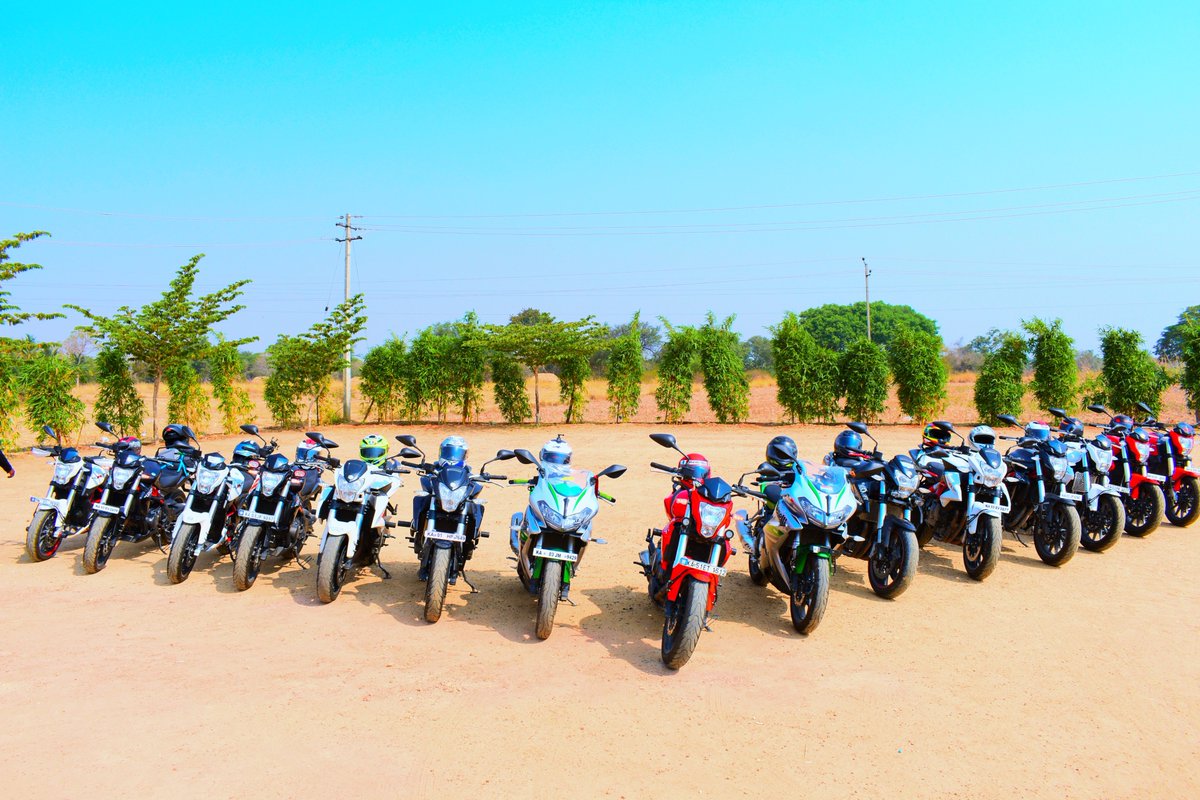 kapilricky's tweet image. #MyBenelli #BenelliIndia #Benelli  a wonderful time as almost done 10,000 KM with my #Benelli302R EVA :) 

The first customer to get 302R in Bangalore :) here is my review: 
xbhp.com/talkies/motorc…

Done so many rides and share with rest of world :) 
instagram.com/p/BwOymA5FLHi/