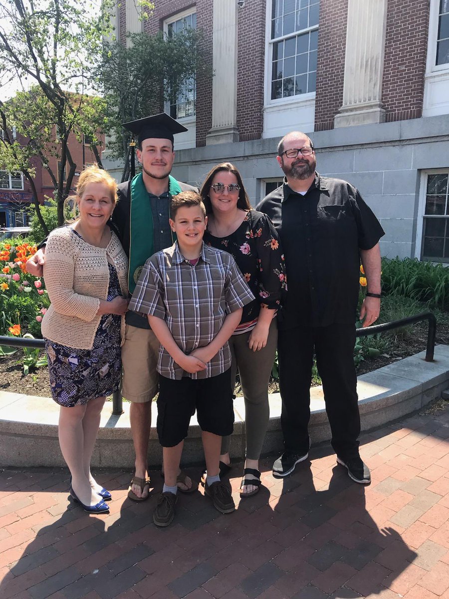 NancyScu's tweet photo. So proud! #uvmgrad https://t.co/vPsxFSkCuY