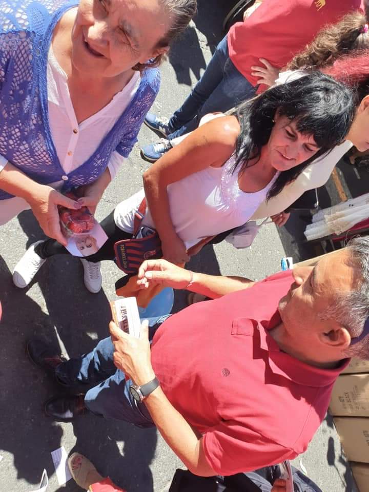 OrtaJenaro's tweet photo. Vota Jenaro Orta 🌹🌹 https://t.co/oyHf8a1M7j