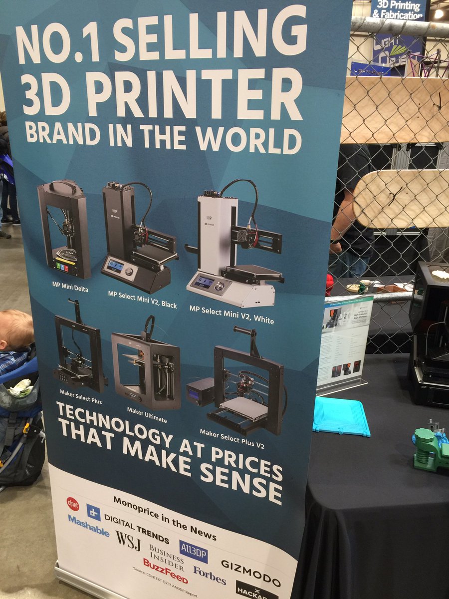 Jeffreycode42's tweet image. 3D printer by Monoprice @makerfaire #3D