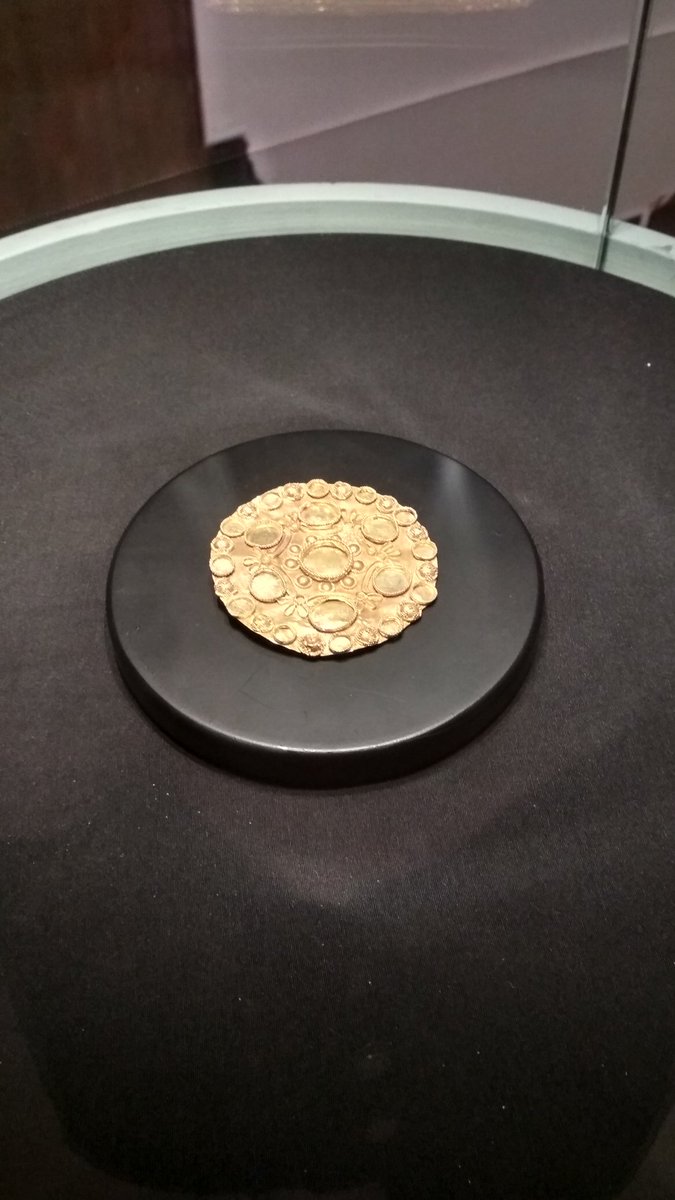 artandalusi's tweet photo. Habéis aprovechado el finde #DIM2019 a tope?💪 Nosotros sii y hemos visitado la exposición #Irancunadecivilizaciones enhorabuena @marqalicante!! 🎉👏 https://t.co/iN64k0h1Hk