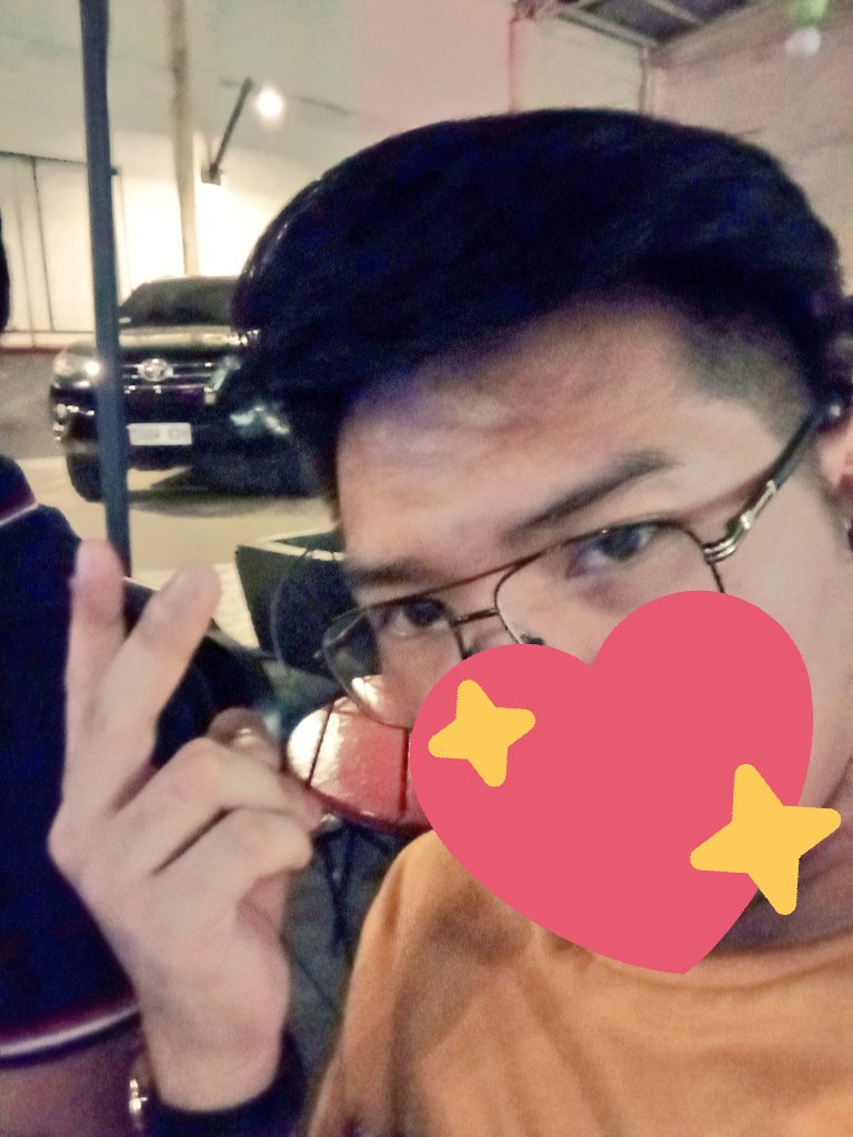 therealromd's tweet photo. Hey https://t.co/PtbLM1Ydrp
