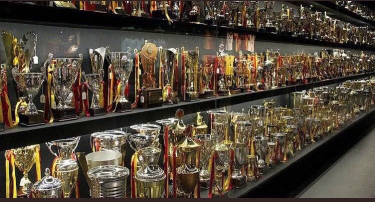 Artık Sığmıyor 🌟🌟🌟🌟❤💛🇹🇷 #şampiyongalatasaray