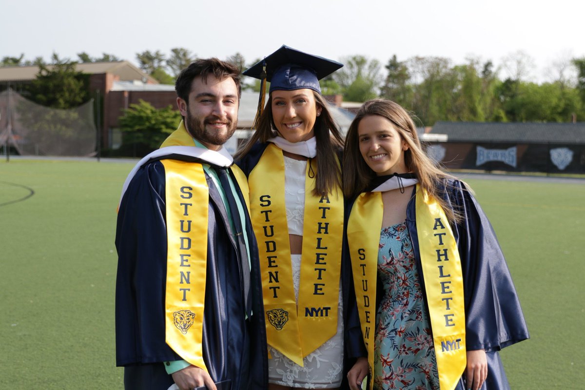 nyit's tweet photo. Congratulations to our student-athletes @NYITBears who are graduating this year! 👩‍🎓🎓👨‍🎓 They not only demonstrated leadership, and work ethic on the court (and field), but in the classroom!

#NYIT2019 | #NYITDidThat https://t.co/kx7nqVcSmn