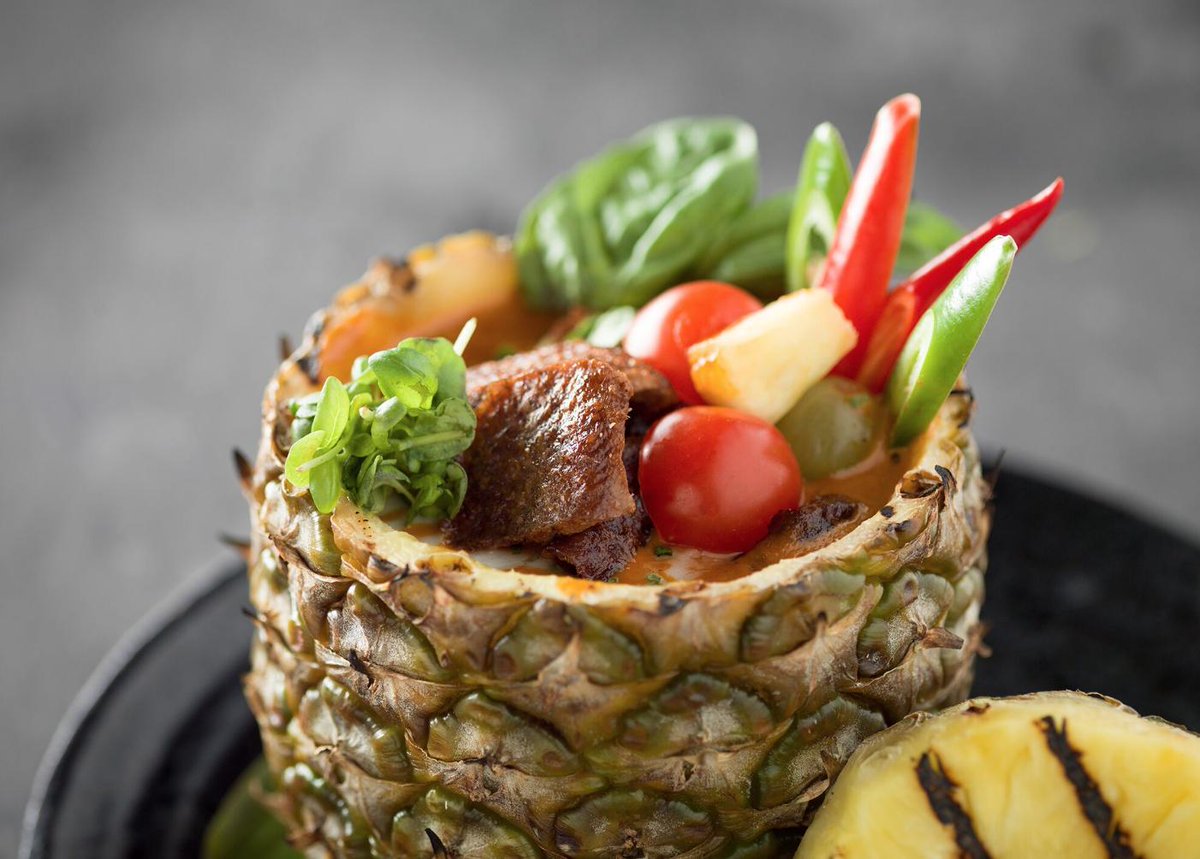 MangoTreeLondon's tweet photo. Our twist on the classic Thai red curry comprises of roasted duck and exotic fruits, served in a pineapple bowl. This dish will also be available at our @tasteoflondon stand! Hope to see you there!
#TasteofLondon #MangoTreeRestaurant #MangoTree #toplondonrestaurants https://t.co/vBDLV7d2id