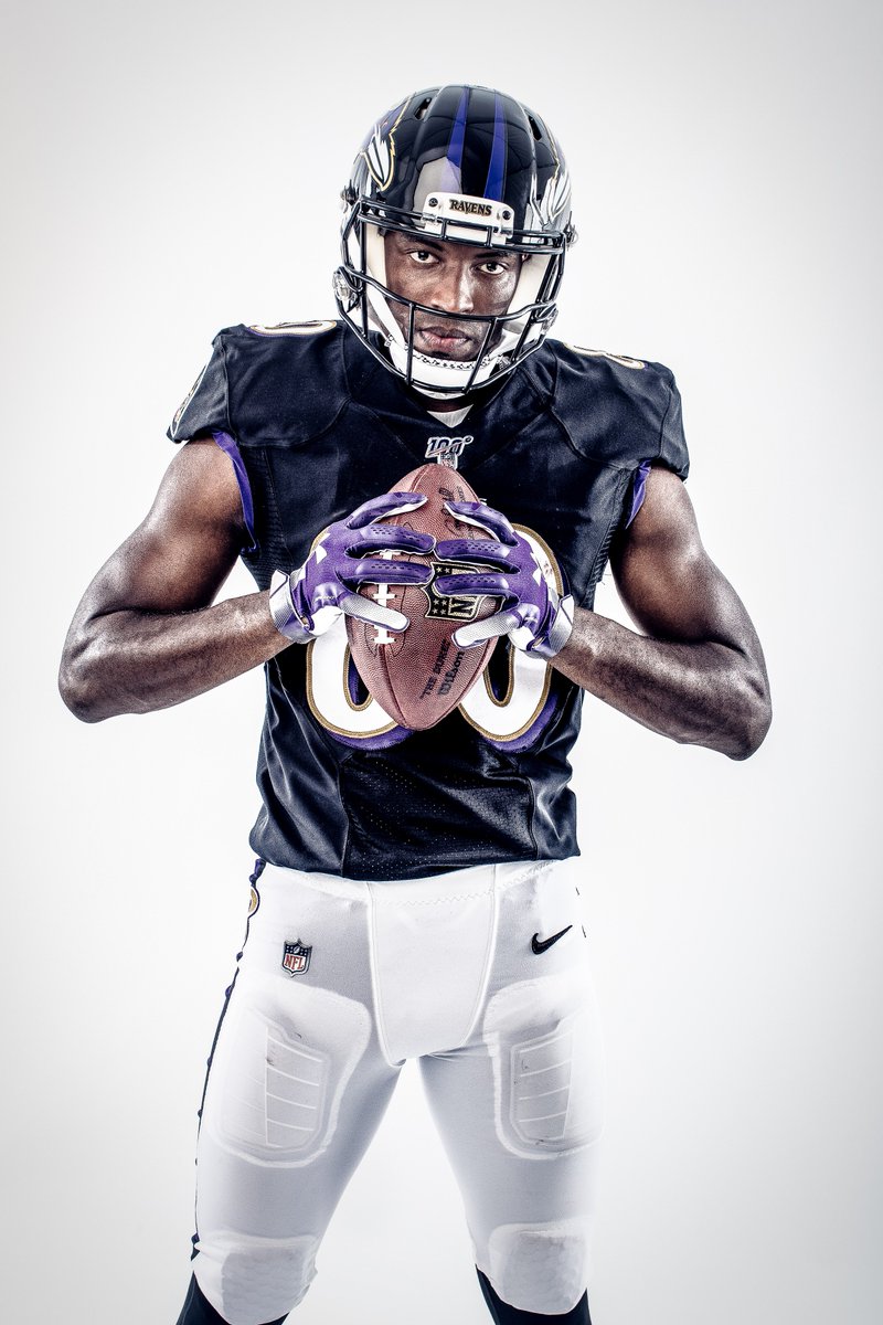 Came through drippin. 💧#RookiePremiere 

 (Ben Liebenberg/NFL)