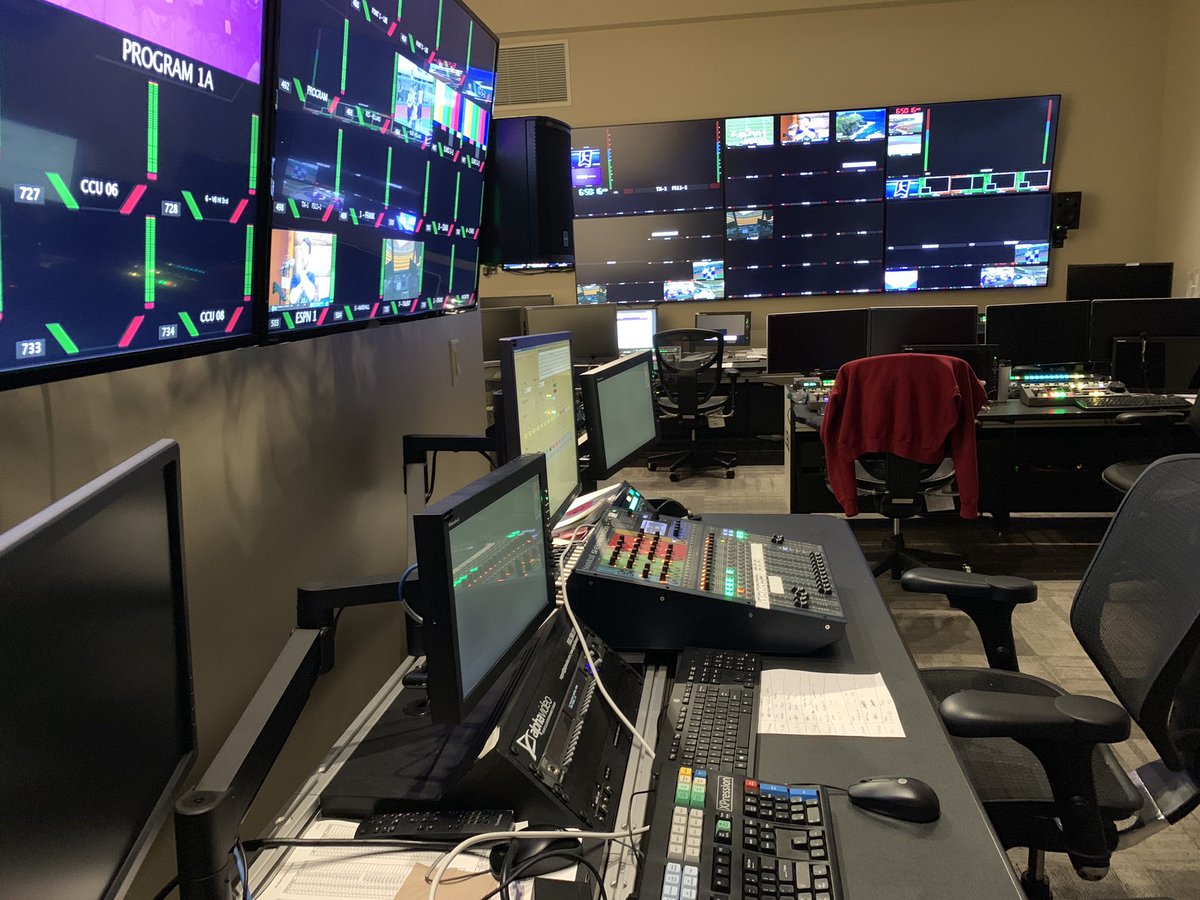 KWag13's tweet photo. NCAA Softball Regional. Texas Tech at #10 LSU Softball LIVE on ESPN3 (https://t.co/tClpRgtUYb) from LSU’s Control Room 2A. Matt Schumacker and Leigh Ross Dakich calling the action. One LSU win will advance the Tigers to Super Regionals. #TTUvsLSU #NCAASoftball #ESPN3 #RoadToWCWS https://t.co/YRmYflmUFj