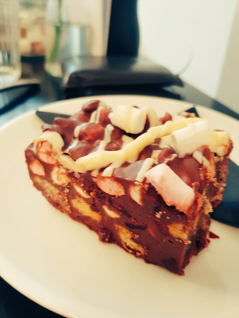 Housing_Jon's tweet photo. Popped to the Trinity Street Festival today. Super yummy food @CafeSaison. 100% recommend a visit. Those wedges!! 😋😋😋 #yummyfood #TrinityStreet #localbusiness #colchester #supportlocal https://t.co/OJLTslQopI