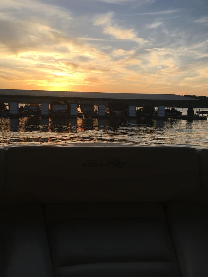 OnDetailing's tweet image. @TableRockLakeMO is a wonderful place to work! The beautiful views, sunset, wildlife and covered dock, made Friday an enjoyable day!
#SeaRay #TRL #Sunset #lakelife #Swimming #Detail #Boat #BransonMO #417Land #DockSide #fishing #Ozarks #JumpIN #Cooldown #funtimes #weekendready