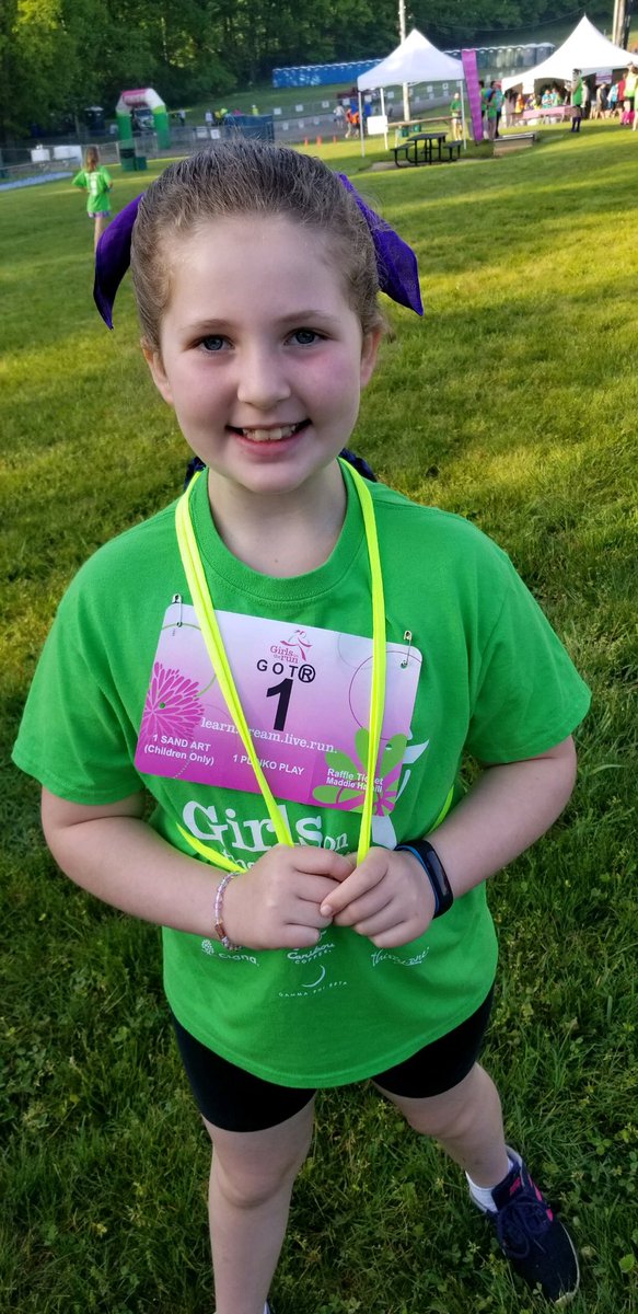 hasd_wpt's tweet photo. Girls on the Run...running for Mrs. Soisson...purple bandannas!!! https://t.co/UbJ8ztBeZ1