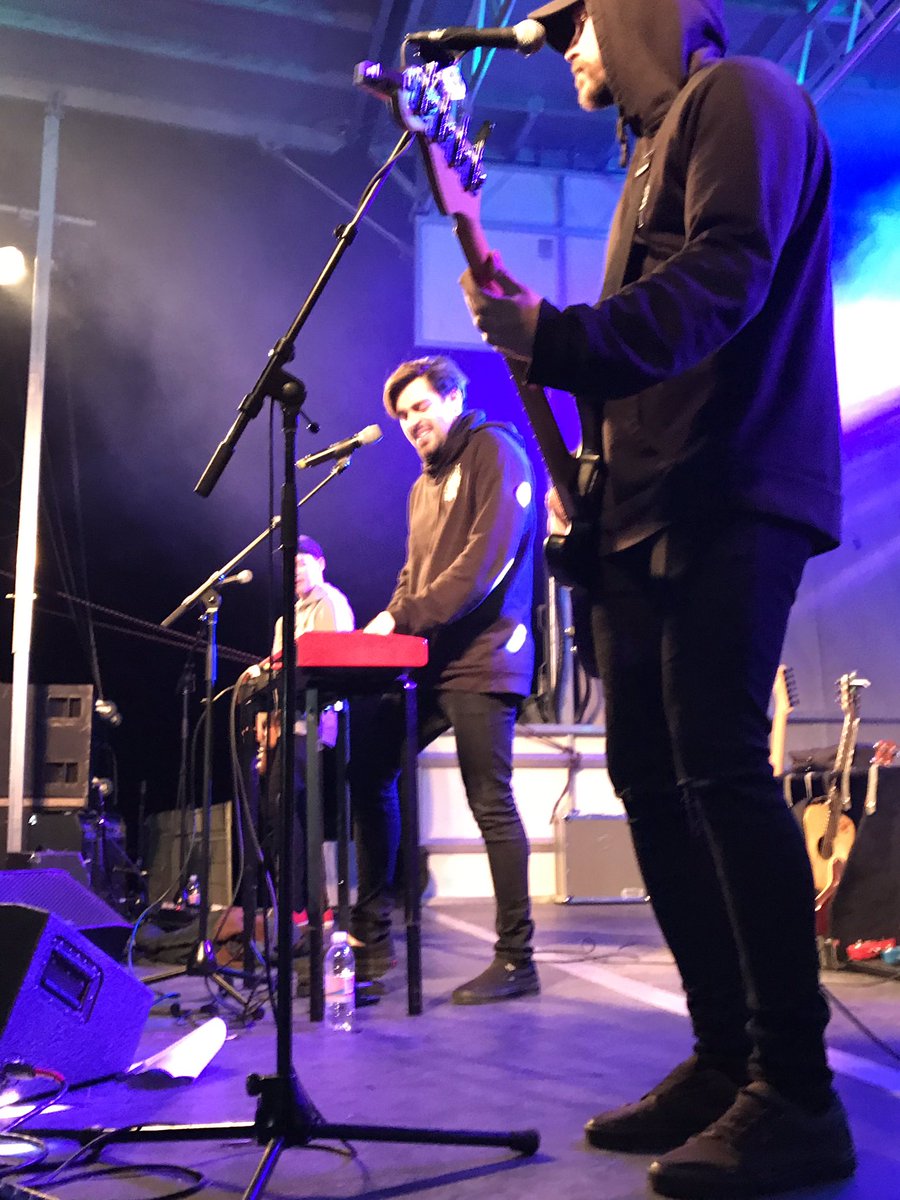 CSCDGR's tweet photo. C’est @king_melrose qui a clôturé la soirée des Retrouvailles de @ESCTHERIAULT samedi. https://t.co/edkMCiL7yt