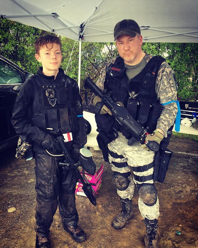 hostilearmor's tweet image. Raising the next generation right.
.
.
#paintballer #paintballtank #paintballing #paintballwar #paintballislife #paintball4life #paintballteam #paintballfamily #paintballgear #paintballforlife #paintballtime #magfedpaintball #magfed #tanklife #tanks #tan… bit.ly/2WTbqrE