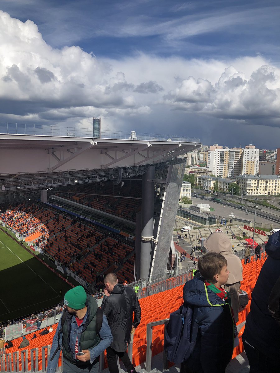 youlchess's tweet photo. Екатеринбург арена. Урал-Локомотив 2-2 https://t.co/ZaWNBdYVQ6