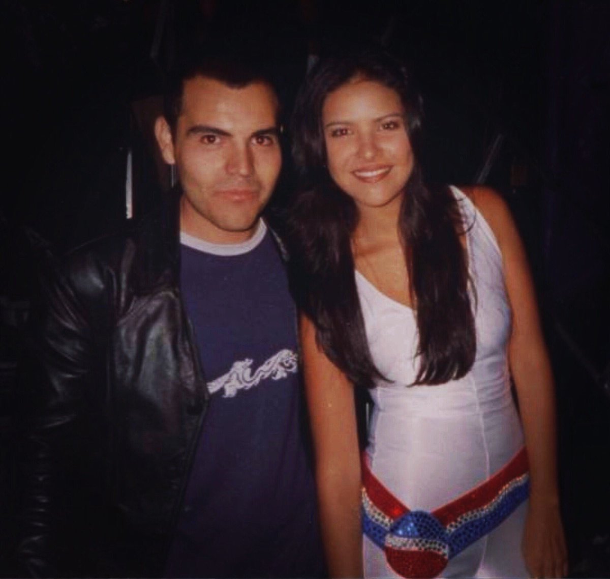 cesar_alejandro's tweet photo. #DomingoRetro CON @LitzyOficial EN BACKSTAGE DESPUÉS DE COMPARTIR ESCENARIO EN #PepsiChart !
https://t.co/YiH9BECULd
#cesaralejandro #musicapop #aguascalientes #mexico #girarefrescantepepsi #90spoptour #litzy https://t.co/8ms2YFMWg0