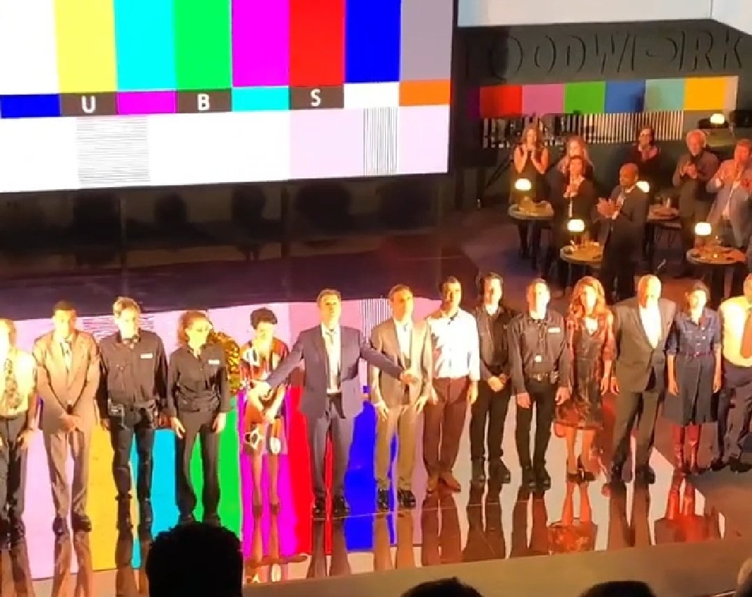scandalphile's tweet photo. Wishing you and the amazing #NetworkBway cast n crew all the best for the final few weeks of this epic run of a truly outstanding production - absolutely loved it!! Break legs Tony! 😘❤ @tonygoldwyn #NetworkBroadway https://t.co/wIWCsscgLR