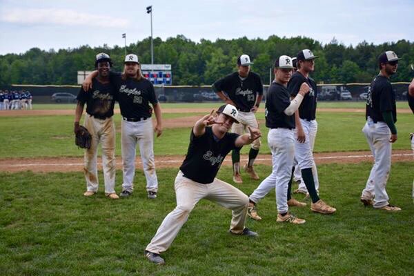 JContent__'s tweet photo. ✔️Region X Champs
✔️District D Champs
UP NEXT: World Series
#TurnMeUpOneTime https://t.co/8JzZiCFE5A