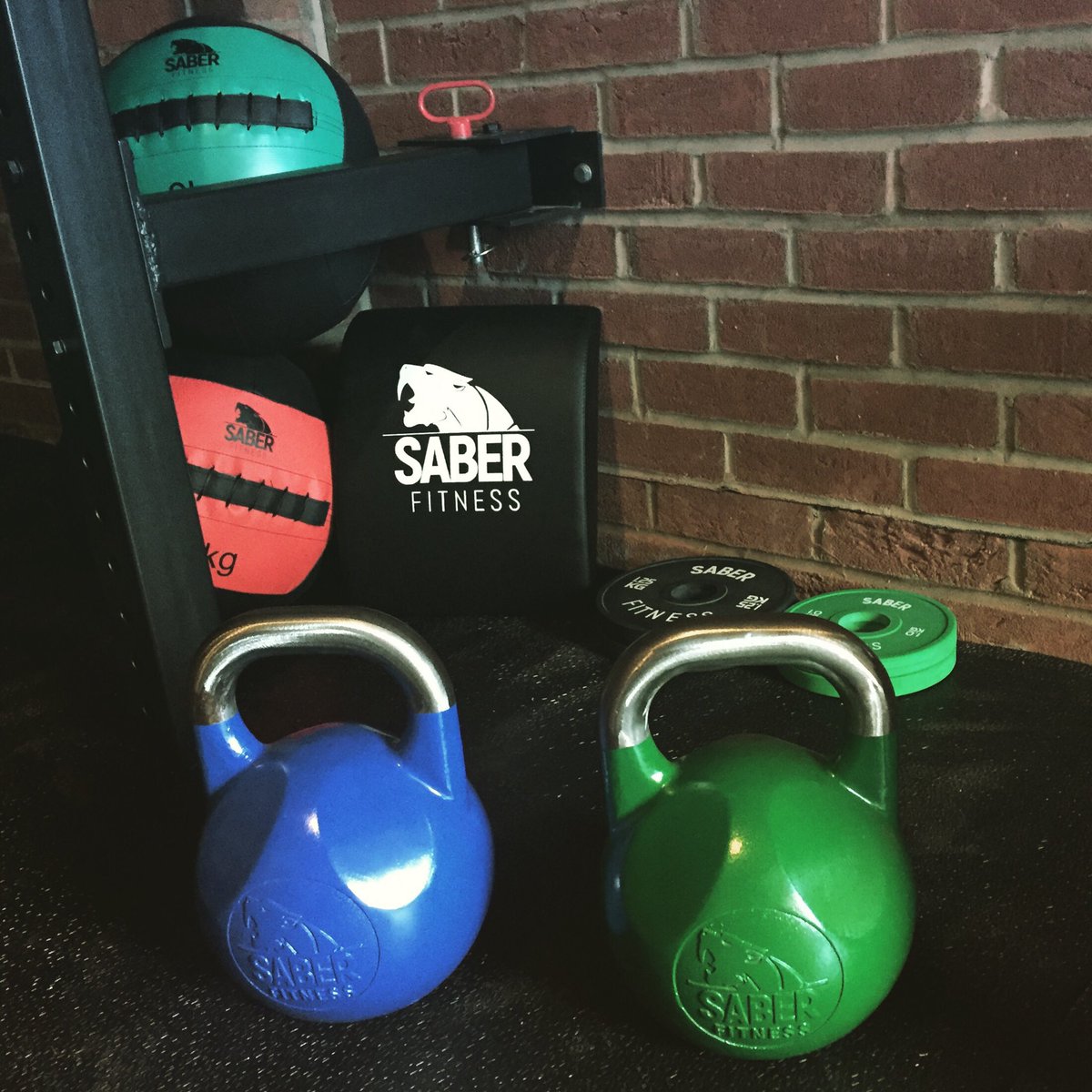 saber_fitness's tweet photo. Would you like to improve your strength, mobility and conditioning?

We have got the equipment for you. 

⭐️ https://t.co/3ZZgVtzZzh ⭐️

#saberfit #crossfit #fitness #liftheavy #wallballs #wallball #kettlebells #abmat #mobility #conditioning #strengthtraining #garagegym https://t.co/ZkCCn2nUBg