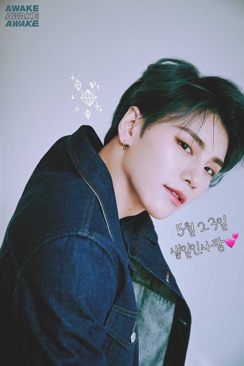 altpajswlrmrgua's tweet photo. 여러분 살면서 가장 아름다웠던 장면이 있으세요?

김상균 생일 기념!
상균이가 좋아하는 프듀 합숙소에서도 그렇게나 먹고싶어했던 자 장면!

RT이벤트
상균이 생일인 5월 23일 홍콩반점 짜장면 깁콘 추첨합니다🎉
 팬아니여도 상관x 무조건 알티만 해주세요😆
#상균 #김상균 #HAPPY_SANGGYUN_DAY https://t.co/stSGVdY5G3