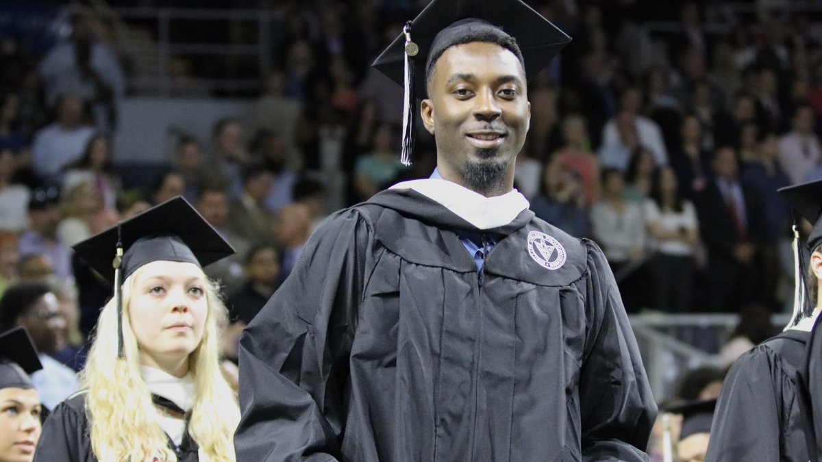 PCFriarsmbb's tweet photo. Home court advantage #GraduationDay https://t.co/jMh7AI5JKc