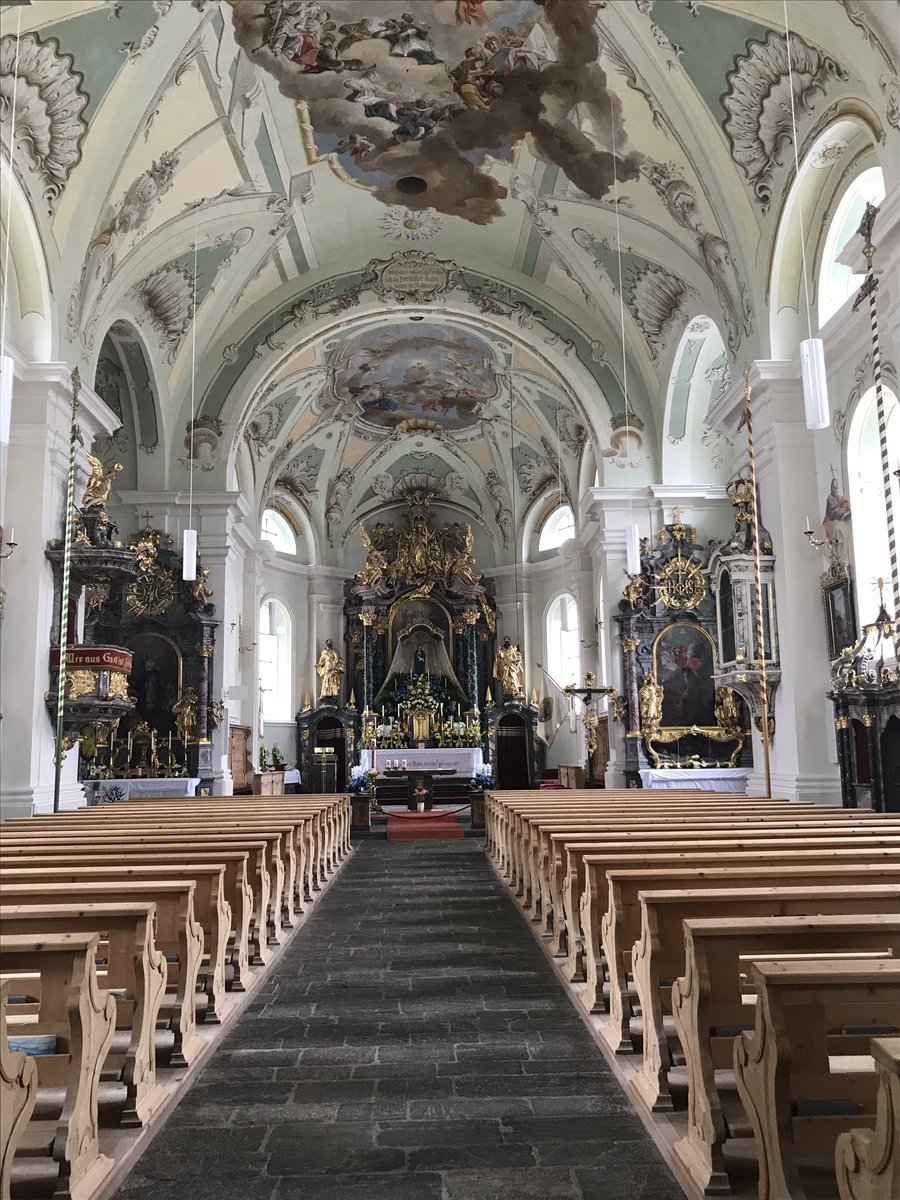 HAISA00's tweet photo. Pustertaler Höhenstrasse, wunderschöne Kirche in #Anras Schloss Bruck Bilderausstellung u.a. von #eggerLienz https://t.co/O5AIXbAoSV