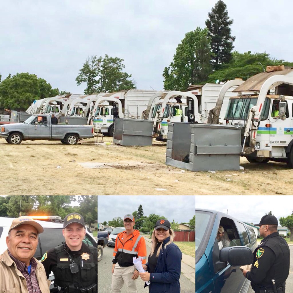 Yesterday was Live Oak’s annual “Clean-Up Day”. We were happy to be part of this event; we make a great team!
#Recology #SutterCountySheriff #LiveOak #teamwork #cleanupcrew <a href="/recology_ys/">Recology Yuba-Sutter</a> <a href="/SutterSheriff/">Sutter County Sheriff's Office</a> <a href="/recology/">Uvesh Malik Recology</a> @Cops4Community <a href="/CityofLiveOak/">City of Live Oak</a>