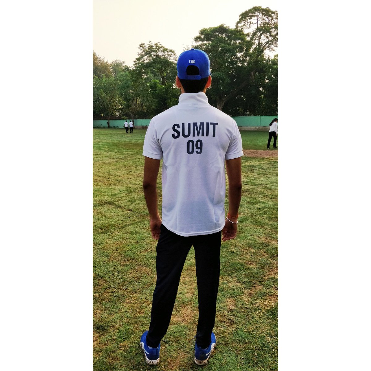 DigitalSumit's tweet photo. Fitness helps me think better, feel better, and move better. I prefer to do my bit of exercise by playing Cricket on weekends. I also cross my goal of 10k steps with this.
Share how you reach your goal of steps to @BeCureFit using #StepItUp #SteppedItUp. https://t.co/Qsbwdr8HzK