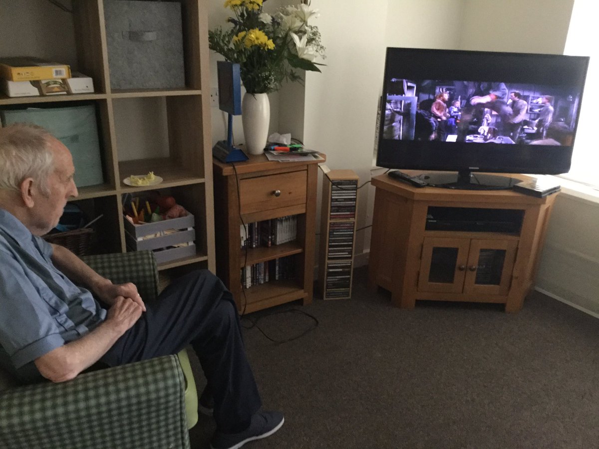 CranleaCareHome's tweet photo. Movie afternoon #sevenbridesforsevenbrothers #residentschoice https://t.co/4liSTiIdxk