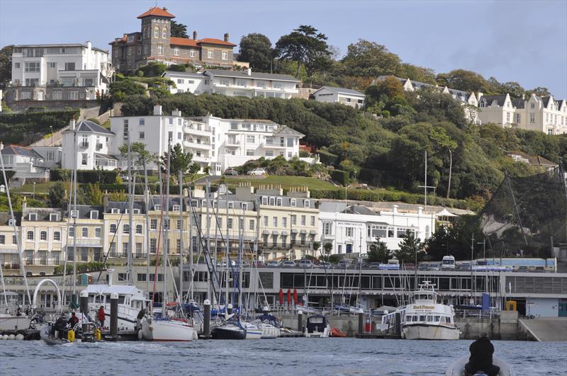 Gul UK Fireball Nationals entries are still coming in - So far the youngest entrant is 14, and oldest is 79! @gulwatersports @RoyalTorbayYC <a href="/ukfireball/">UK Fireball Sailing</a> yachtsandyachting.com/news/217592/Gu…