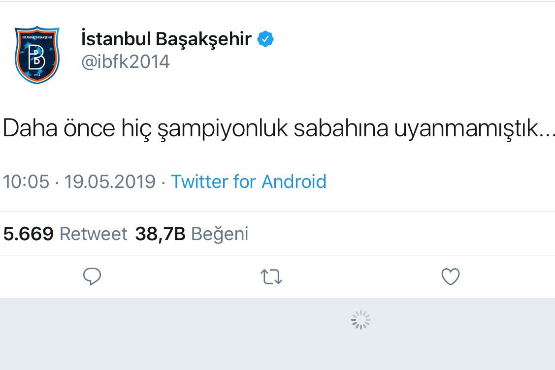Halk ekmek gelirlerine bile çöreklenen, proje olarak hazırlanıp futbola gericiliği sokmaya çalışan ayrıcalıklı bir takımı, hakkettiği sona 19 Mayıs’da ulaştıran başta Şampiyon Galatasaray, tüm emeği geçen gerçek spor klüplerine bir FB kongre üyesi olarak sonsuz teşekkürler🇹🇷🇹🇷