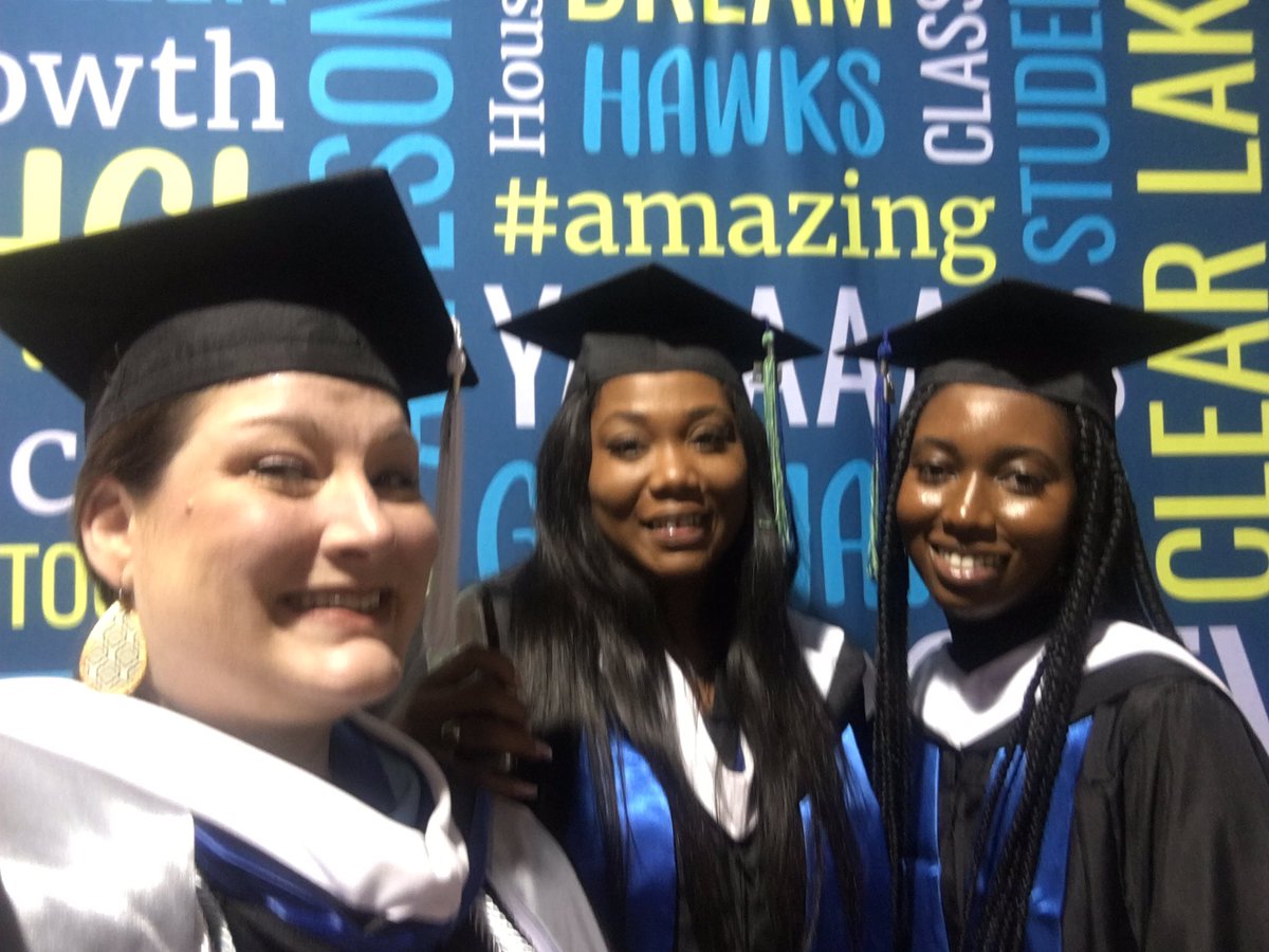 txsoutherngypsy's tweet image. Woohoo! It’s 🎓 time!!! @UHClearLake #UHCLGrad