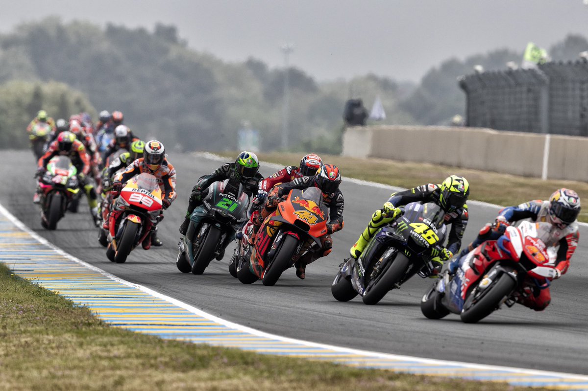 polespargaro's tweet photo. Increíble, a 6 segundos del primero!!! P6!!! Día para recordar. Un lobo no es peligroso por sus colmillos sino por su manada. Gracias @KTM_Racing @redbull!!! ❤️

This was simply amazing!!! A day to remember for all of us!!! Thanks team!!! #FrenchGP https://t.co/Tx7wkYBIfO