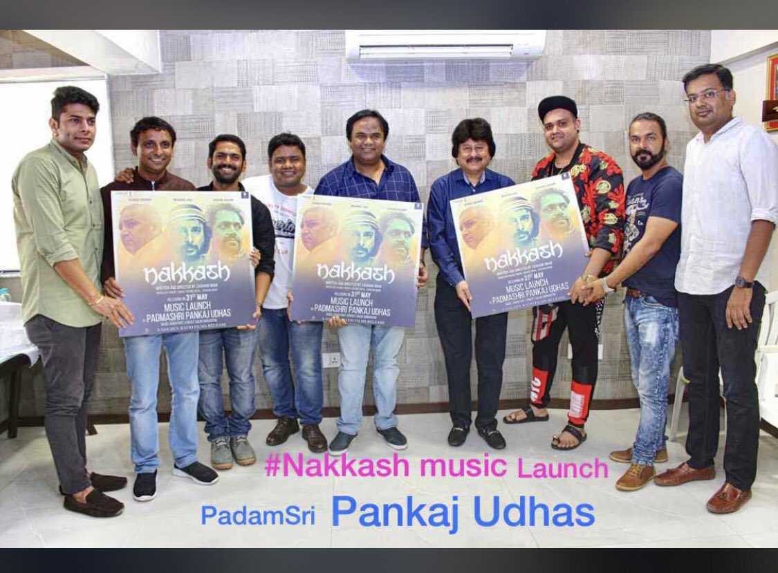 JalsaPictures's tweet photo. MUSIC LAUNCH of @NakkashTheFilm
By PadmaShri @Pankajkudhas ji
With @sharibhashmi @Inaamulhaq1 @zaighamimam @PawanOfficial19 @AalokTweet @AmanPant02 @PiiyushSingh @JalsaPictures 
@goldenratiofilmsg @padmajastudios 
#InCinemas31May2019 https://t.co/UB8gr0zmsQ