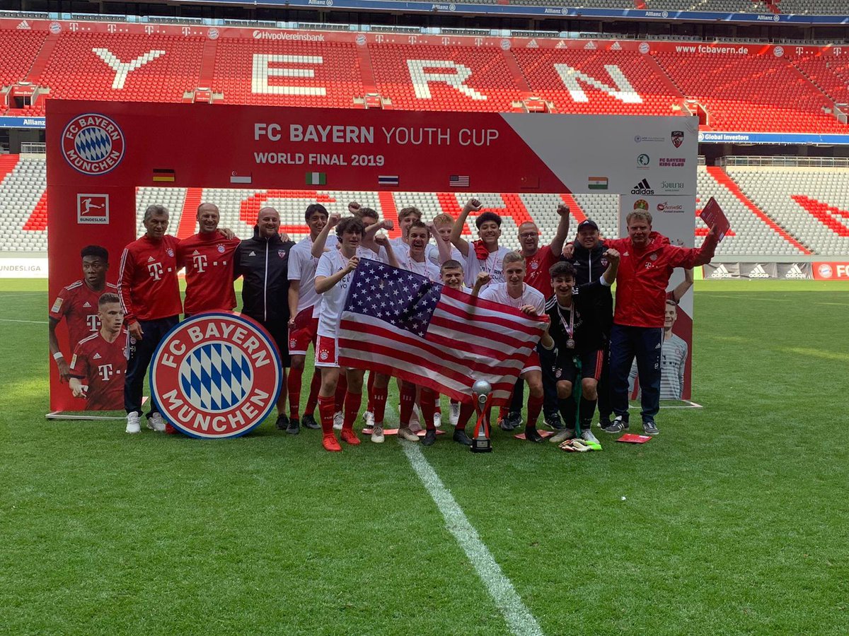 FCBayernUS's tweet photo. Another group of Champions in Munich today! Congratulations to @globalpremsocc boys representing 🇺🇸 at the #FCBayern Youth Cup! Amazing job! 🏆 https://t.co/YJ7FoKR2qG