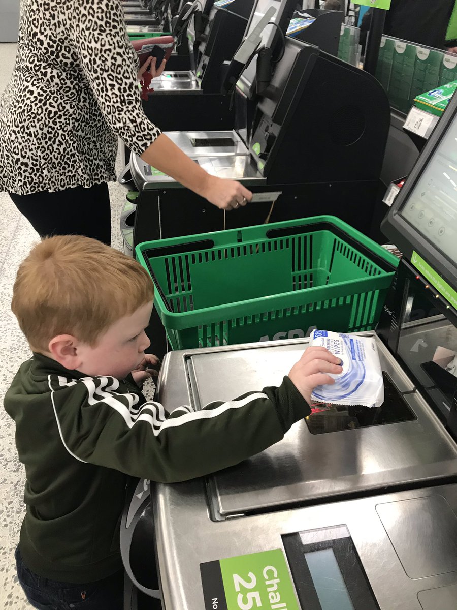 eastergagie's tweet photo. @mattocks_ps Charlie Mc helping with the shopping today #MM4Mattocks https://t.co/Usa0J55JQG