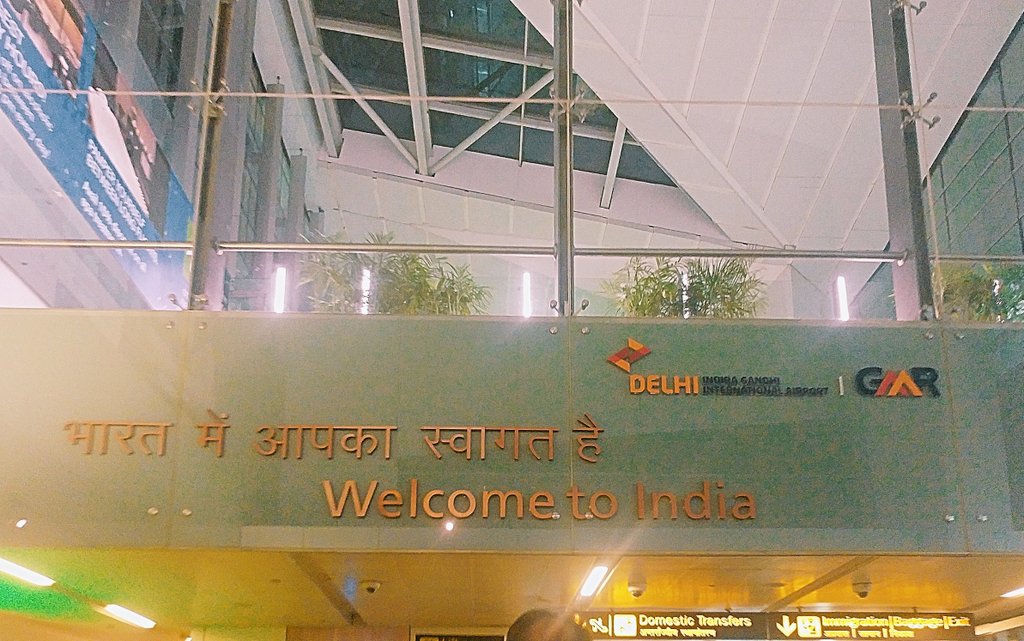 Excited to have landed in India with my @reachprojectUT team from the <a href="/munkschool/">Munk School</a> @uoft. We are grateful to the High Commission <a href="/CanadainIndia/">Canada in India</a>🇮🇳 for hosting our first dinner in Delhi. We are looking forward to a busy two weeks of researching India's polio elimination program.