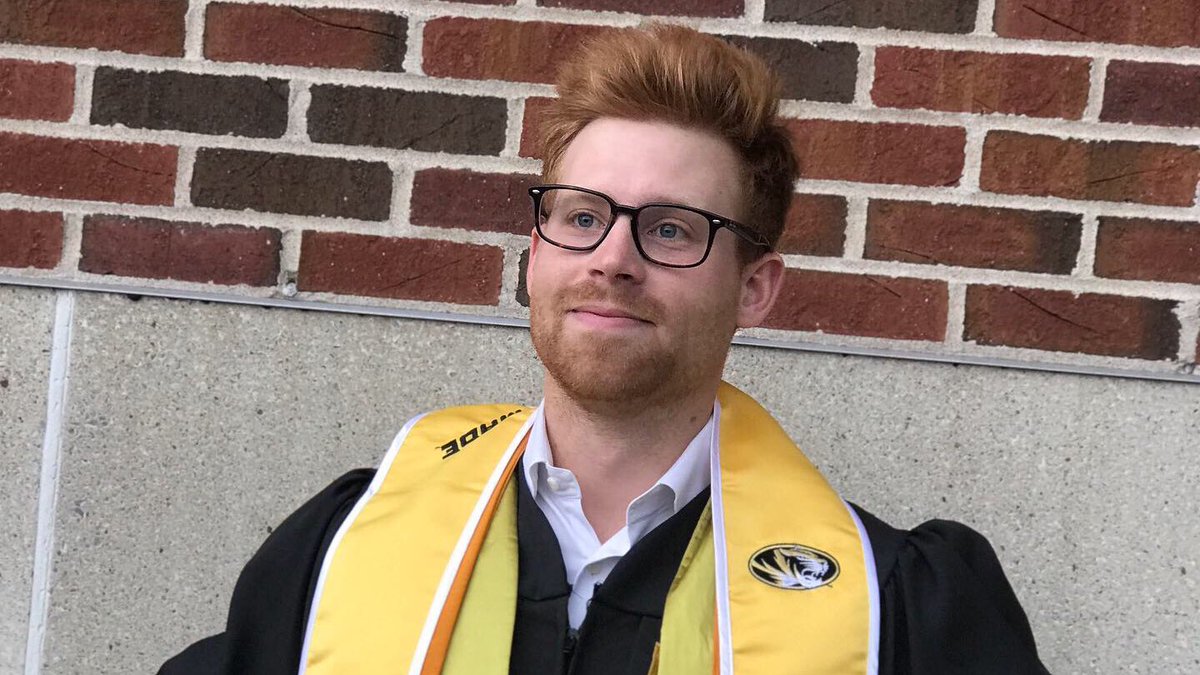 NationGirl2's tweet photo. Very proud of this MU graduate!@NolanGromacki ❤️❤️#mizzoumade #mizzoubaseball #mizzouengineering #Mizzou https://t.co/3SFpveYZXZ